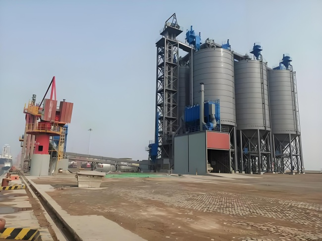 五指山高架骨料仓